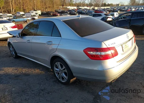 2010 Mercedes-Benz E 350 4Matic из США, поврежденный, VIN WDDHF8HB5AA189056